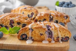 Blueberry Crumble Scones (2 count)
